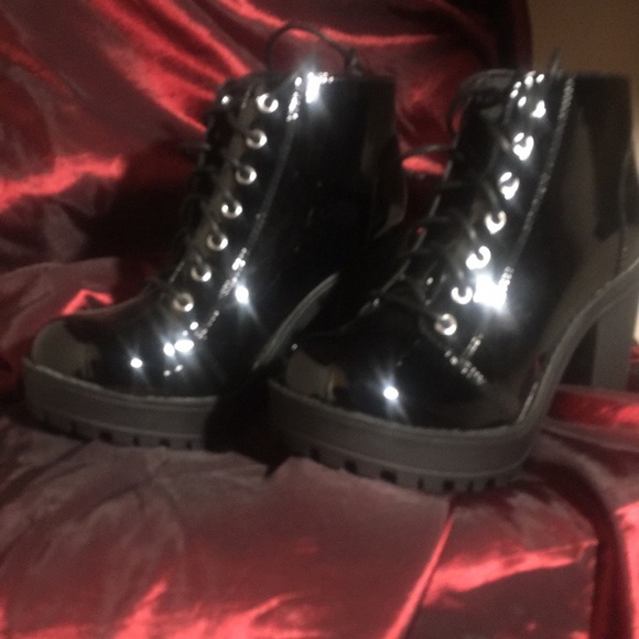H&M Shoes - Black boots